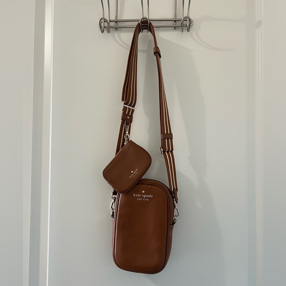 Kate Spade- Rosie North South Phone Crossbody- Cognac/Brown